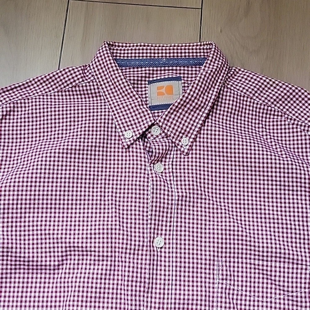BOSS Orange Button Up Shirt in Red XL